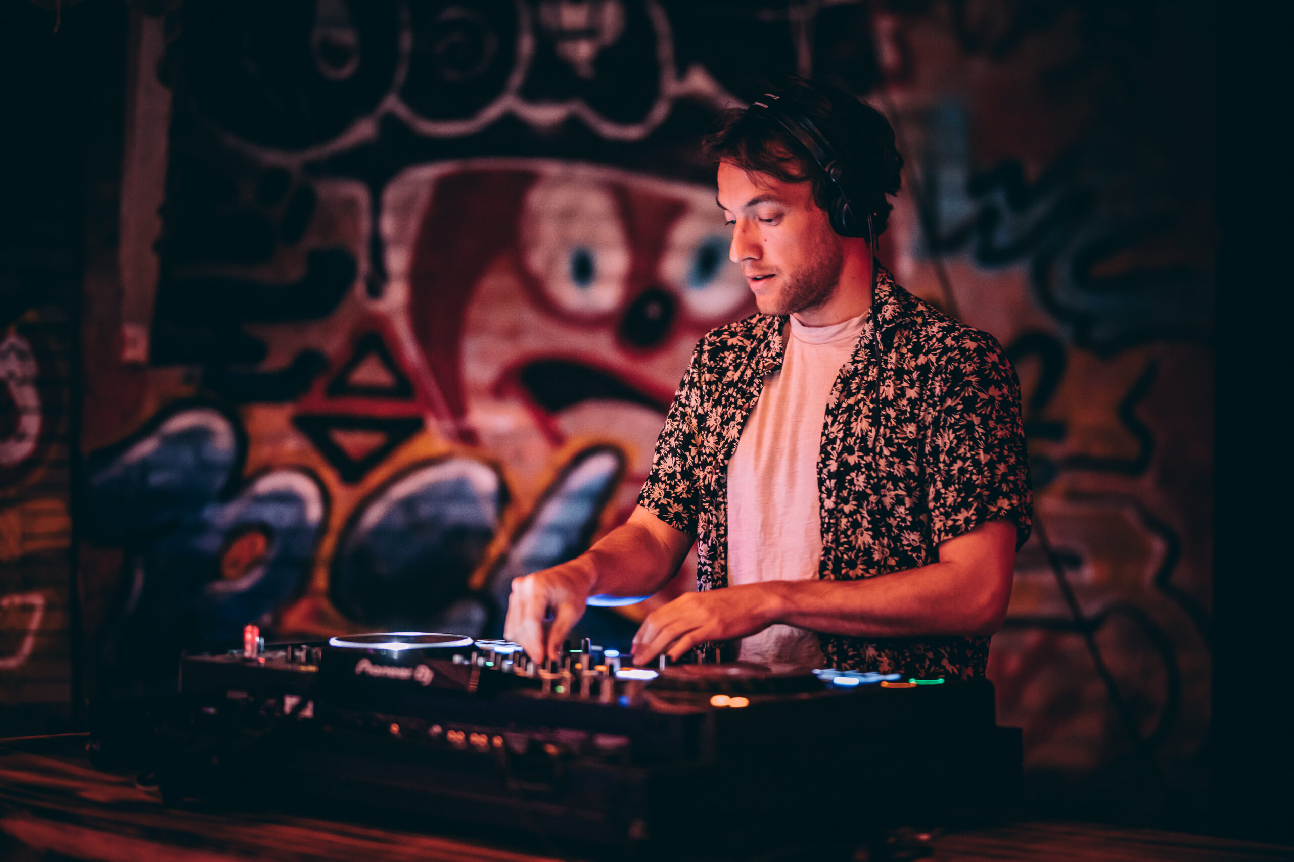 DJ Night | Dikke Mic